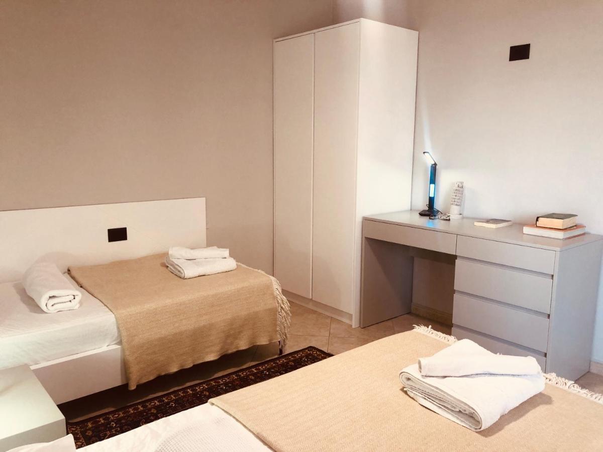 Laureta Central Apartment Τίρανα Εξωτερικό φωτογραφία
