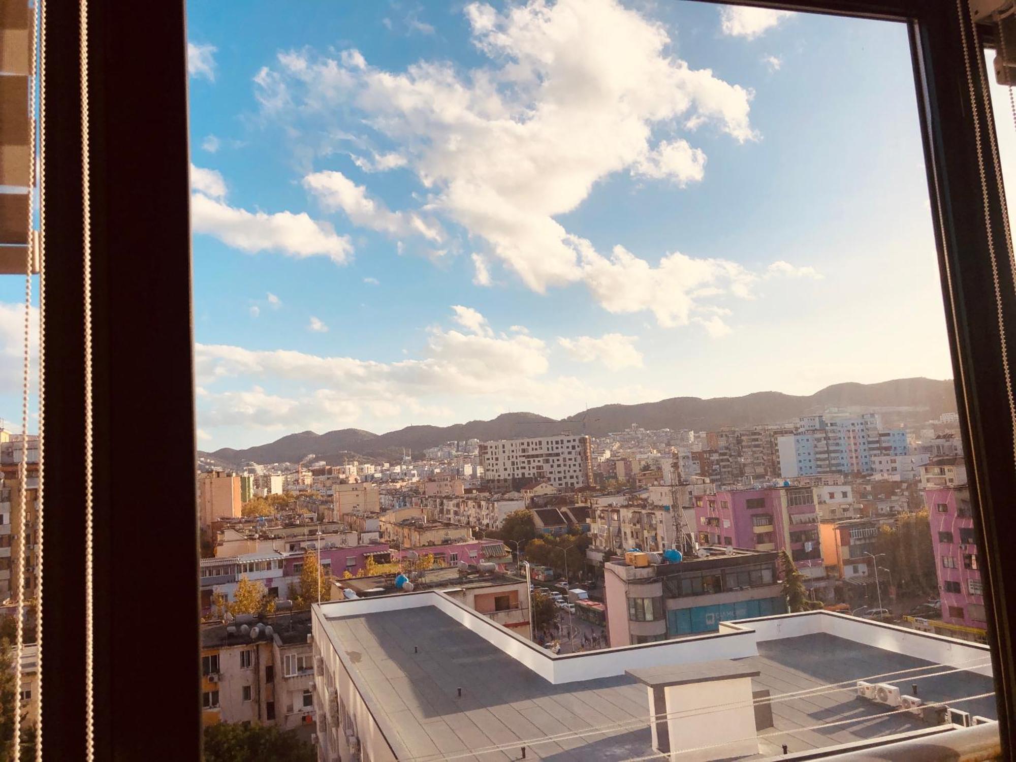 Laureta Central Apartment Τίρανα Εξωτερικό φωτογραφία